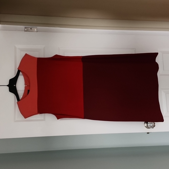 DRESS - Picture 2 of 8